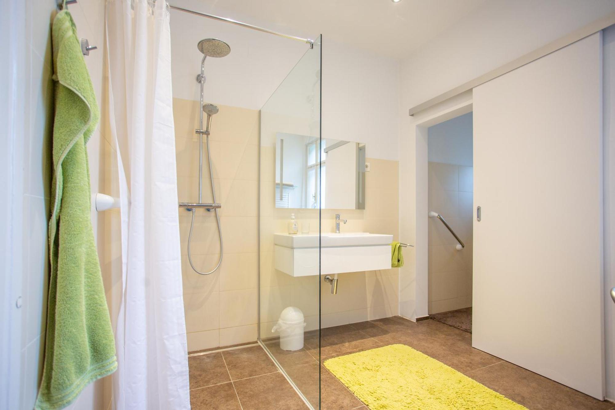 Huebsches Privatzimmer Mit Bad Perchtoldsdorf Exterior foto