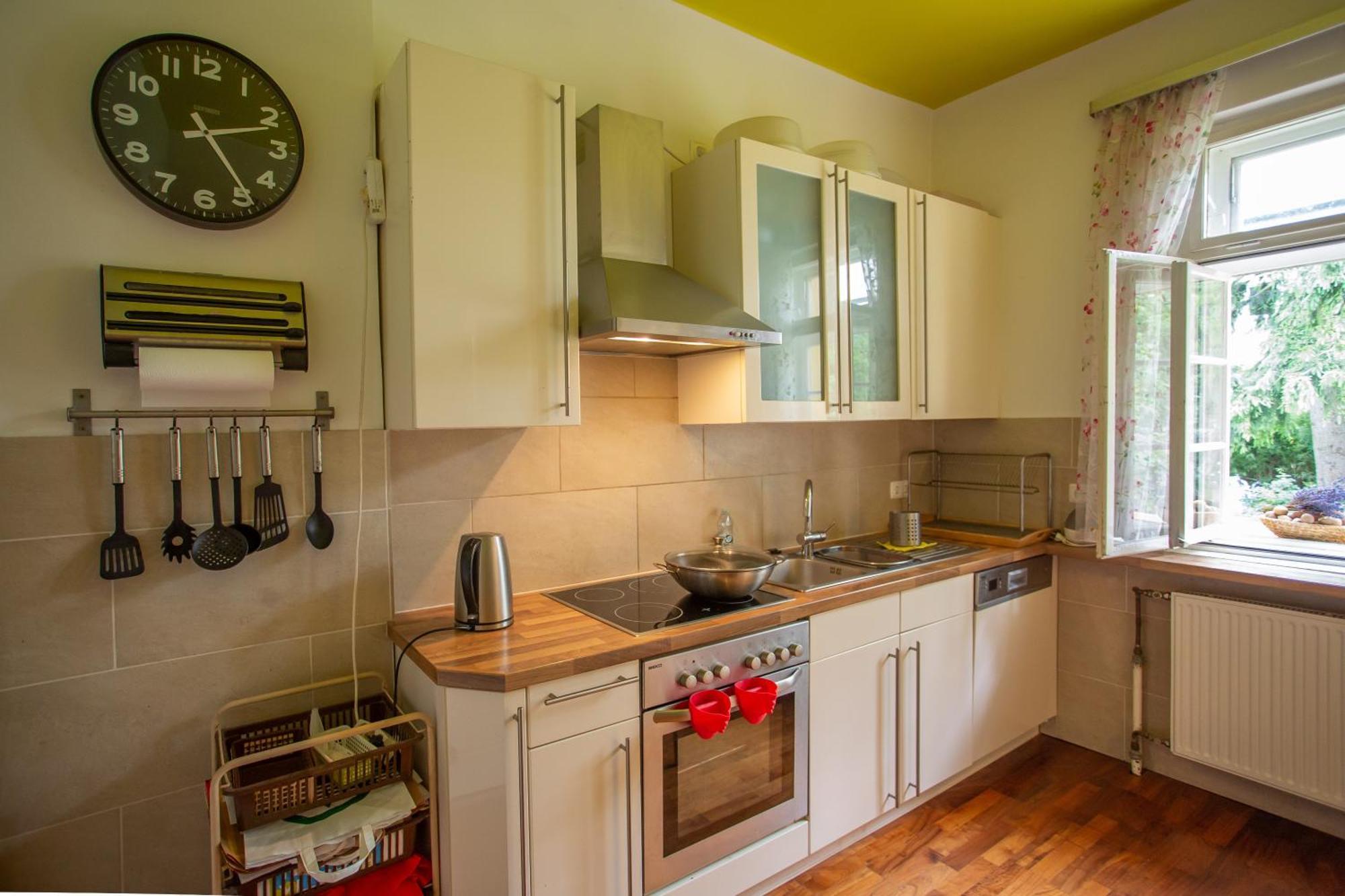 Huebsches Privatzimmer Mit Bad Perchtoldsdorf Exterior foto